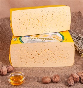 Сыр Белорусское золото, 50%, Беларусь . 1665